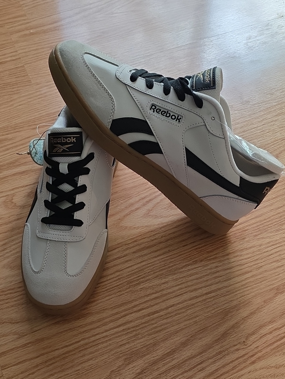 Reebok Forte Lounger Leather Sneaker Size 10